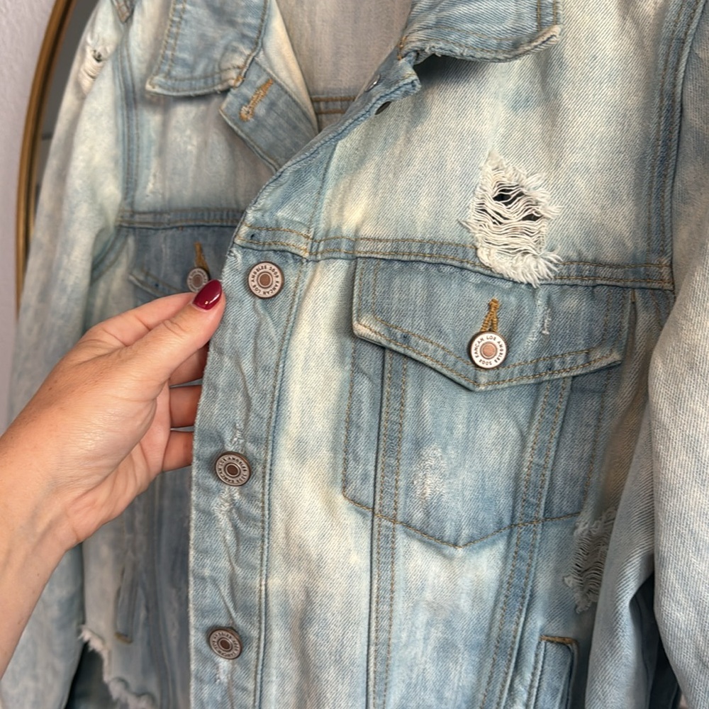 KanCan Light Blue Distressed Jean Jacket - Picture 4 of 6